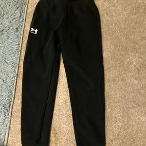 Black under armour sweatpants